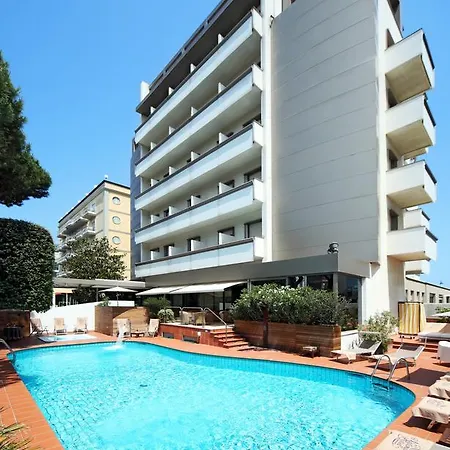 Dei Gelsomini Aparthotel 4*